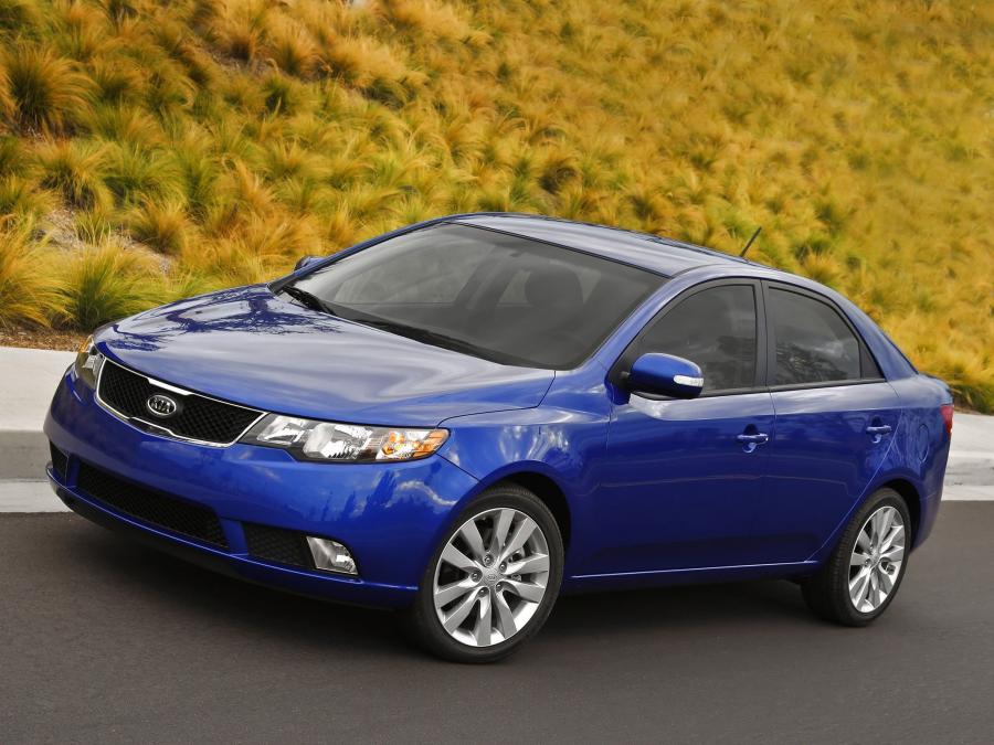  Kia Forte 2009 года  (фото 37 из 128)